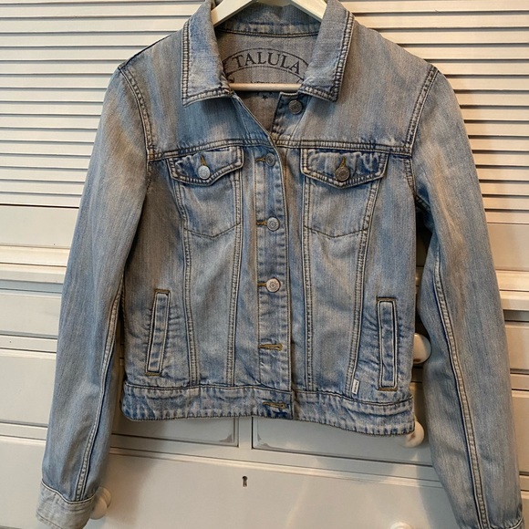 Aritzia - Talula light wash denim jacket - Picture 4 of 4